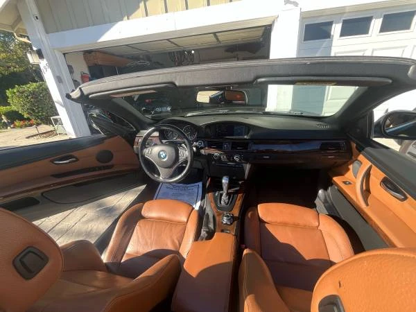 2011 BMW E93 335i Convertible - Image 15 of 21