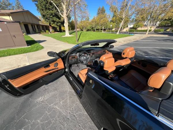 2011 BMW E93 335i Convertible - Image 12 of 21