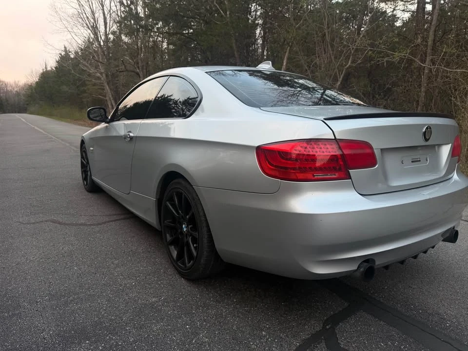 2011 BMW E90 335i Sedan - Image 4 of 11