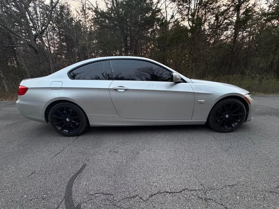 2011 BMW E90 335i Sedan - Image 6 of 11