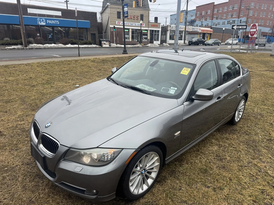 2011 BMW E90 335i Sedan - Image 4 of 21