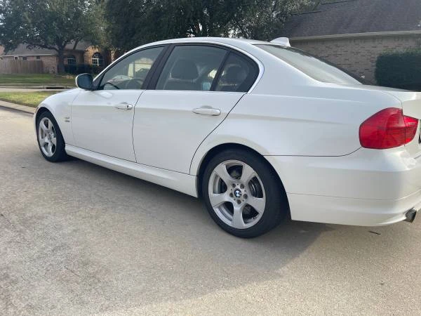 2011 BMW E90 335i Sedan - Image 2 of 7