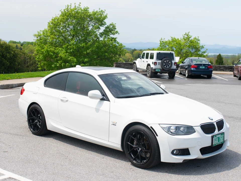 2011 BMW E92 335i Coupe - Image 14 of 31