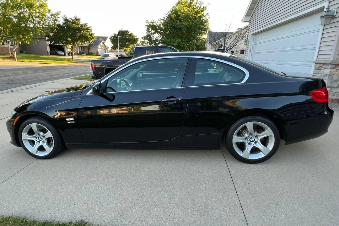 2011 BMW E92 335i Coupe - Image 3 of 31