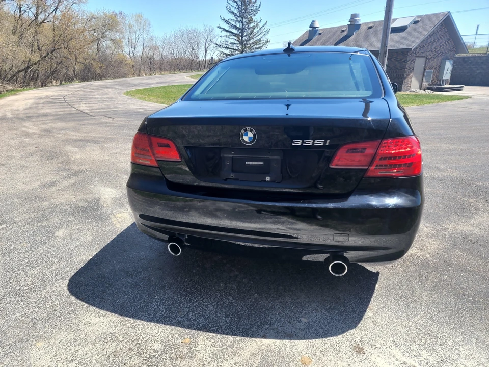 2011 BMW E92 335i Coupe - Image 13 of 31