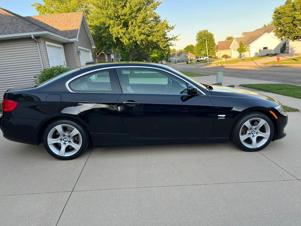 2011 BMW E92 335i Coupe - Image 14 of 31