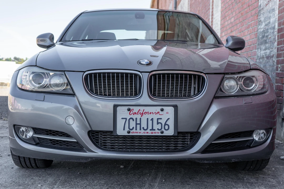 2011 BMW E90 335i Sedan - Image 2 of 31