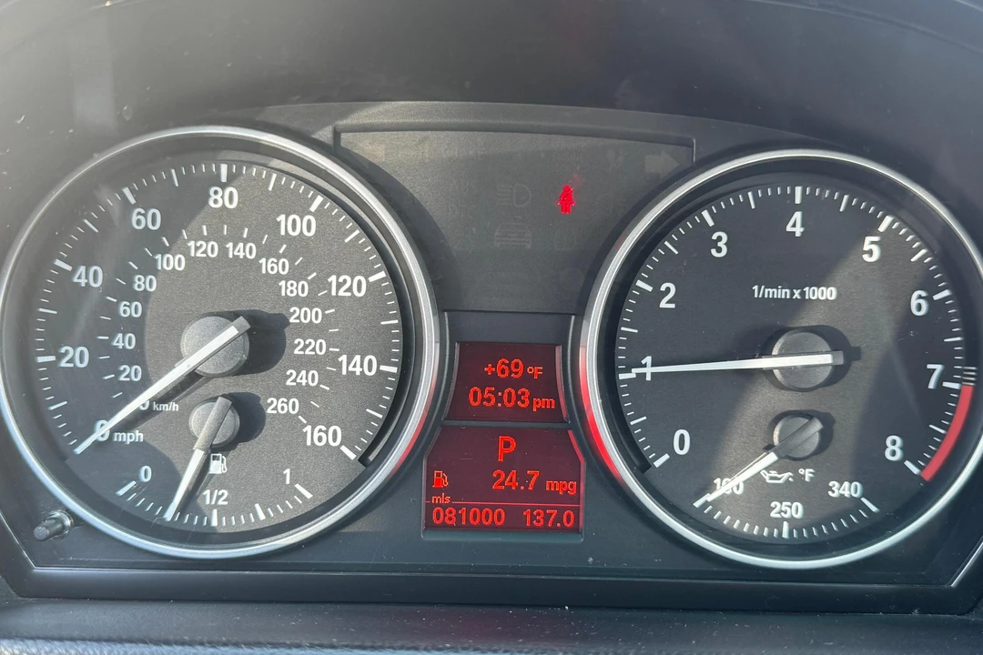2011 BMW E90 335i Sedan - Image 26 of 31
