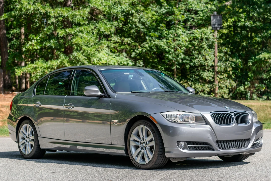 2011 BMW E90 335i Sedan - Image 8 of 31