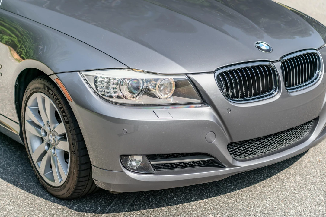 2011 BMW E90 335i Sedan - Image 9 of 31