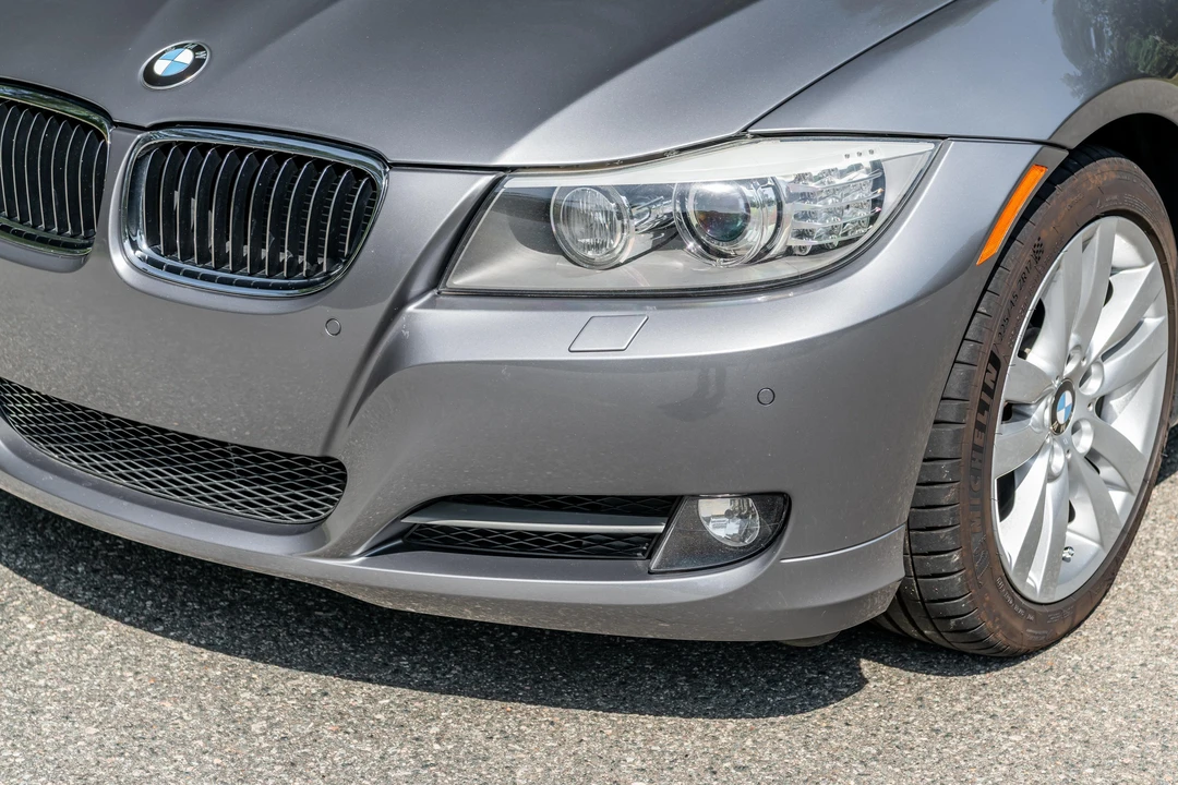 2011 BMW E90 335i Sedan - Image 16 of 31