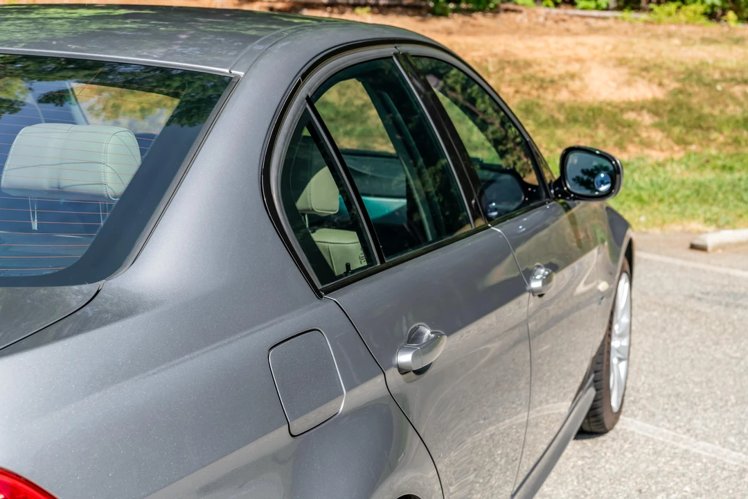 2011 BMW E90 335i Sedan - Image 24 of 31