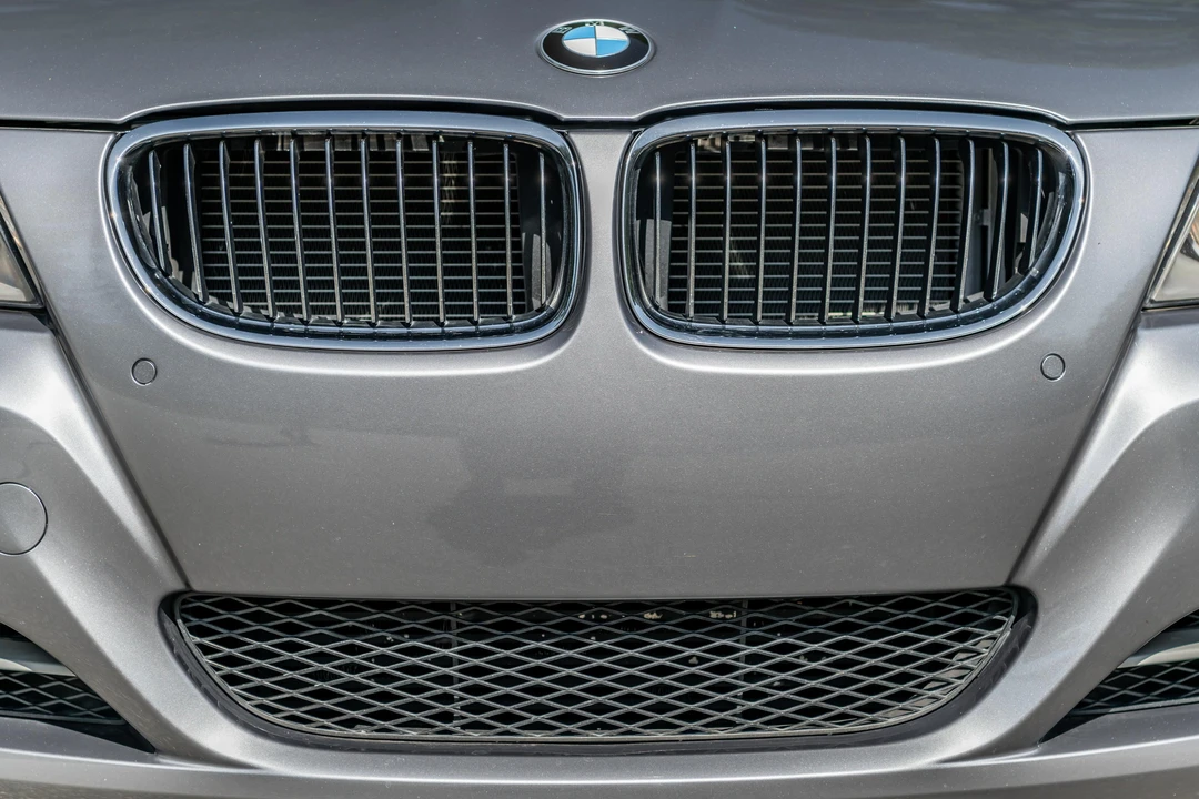 2011 BMW E90 335i Sedan - Image 14 of 31