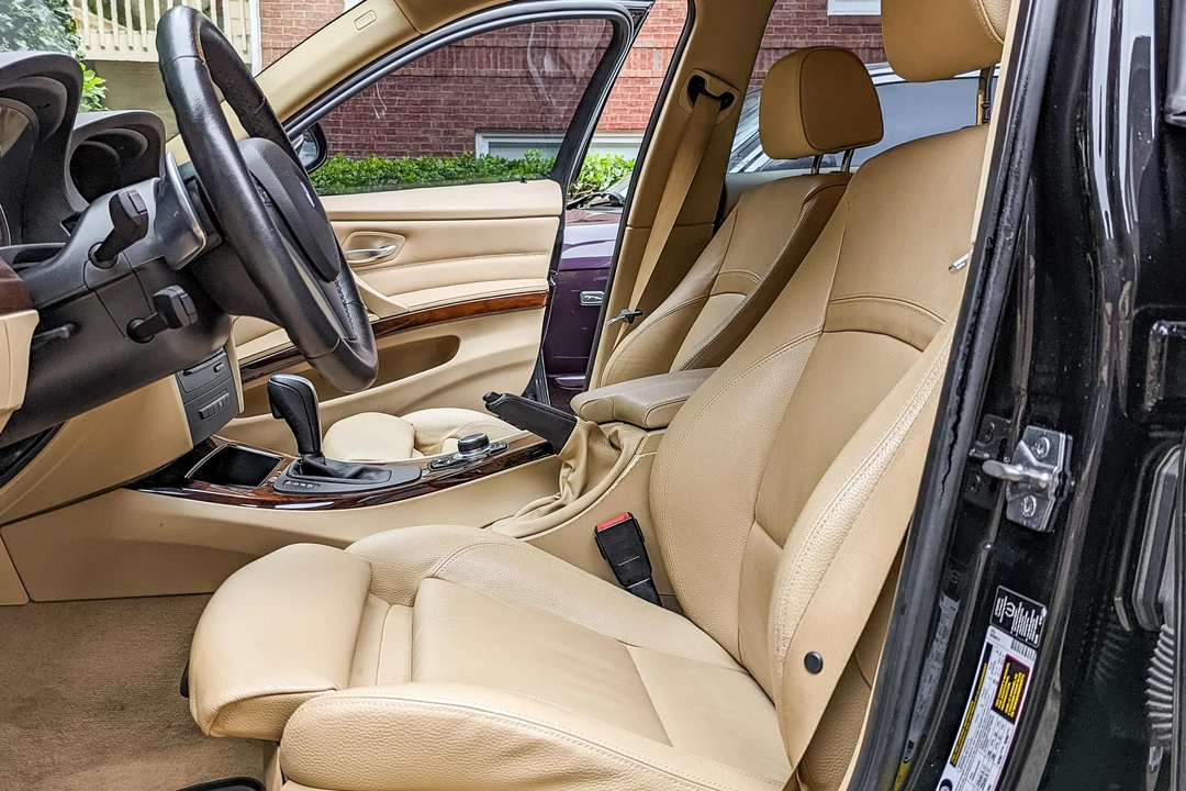 2011 BMW E90 335i Sedan - Image 25 of 31