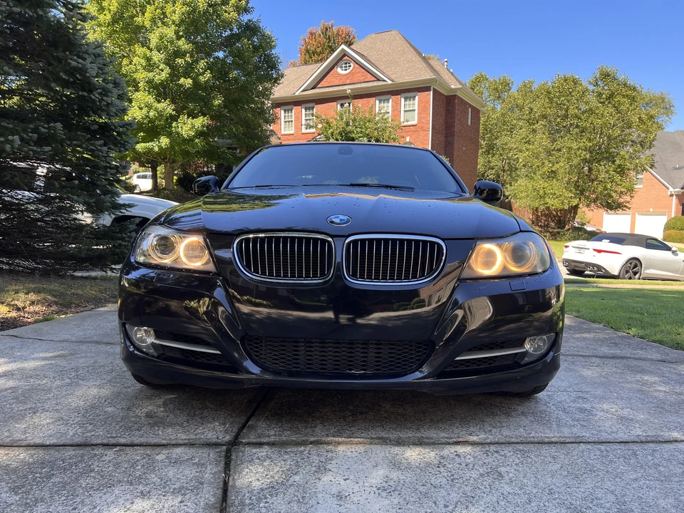 2011 BMW E90 335i Sedan - Image 9 of 31
