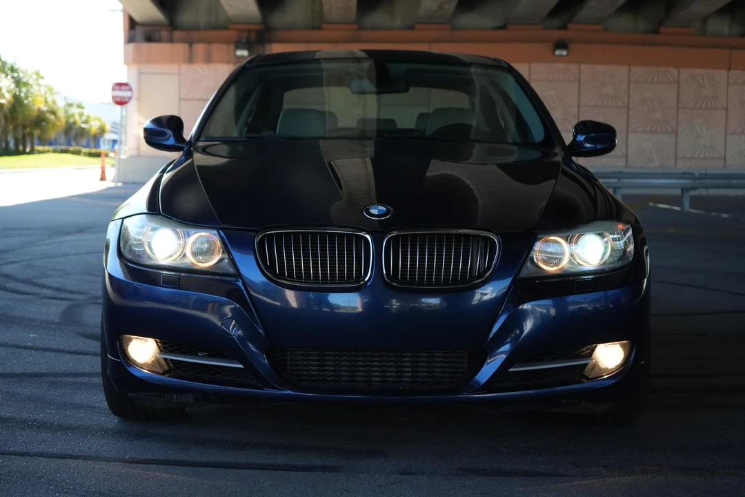 2011 BMW E90 335i Sedan - Image 8 of 31