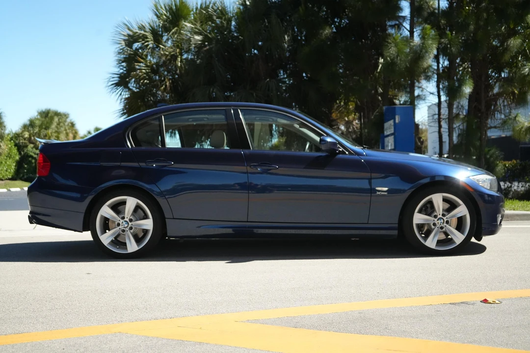 2011 BMW E90 335i Sedan - Image 19 of 31