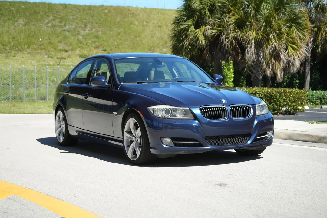 2011 BMW E90 335i Sedan - Image 23 of 31