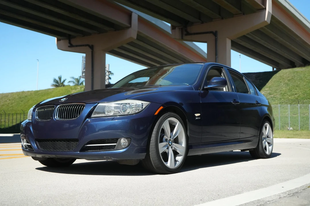 2011 BMW E90 335i Sedan - Image 11 of 31