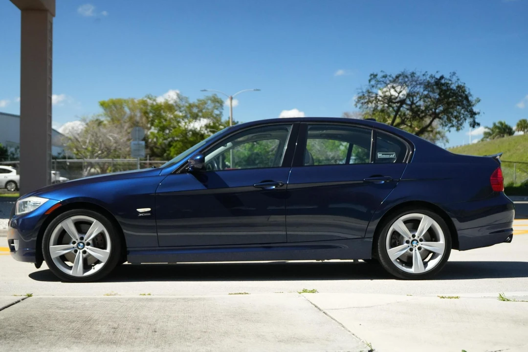 2011 BMW E90 335i Sedan - Image 3 of 31