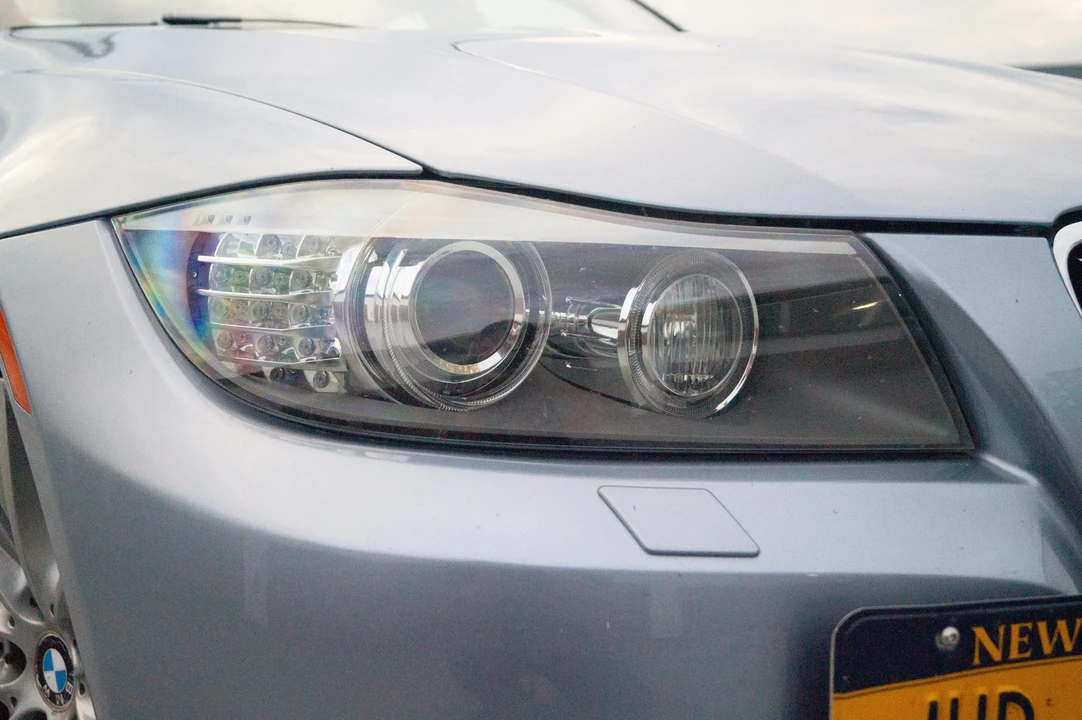 2011 BMW E90 335i Sedan - Image 16 of 31