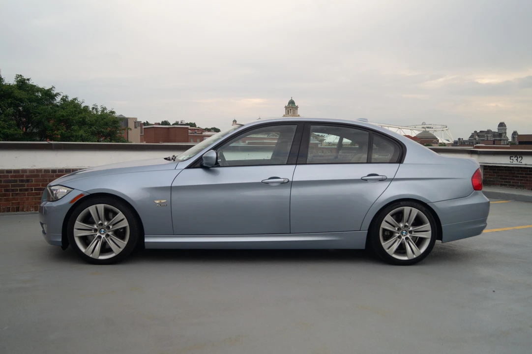 2011 BMW E90 335i Sedan - Image 8 of 31