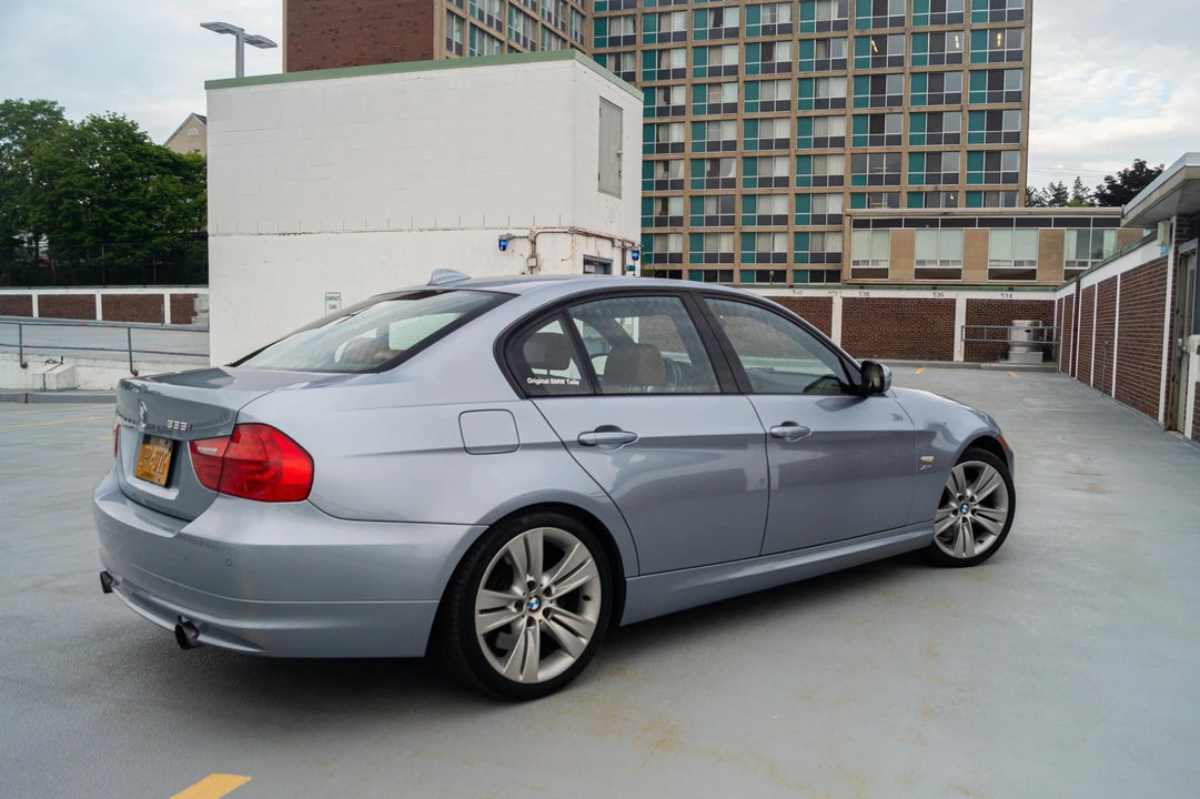2011 BMW E90 335i Sedan - Image 12 of 31