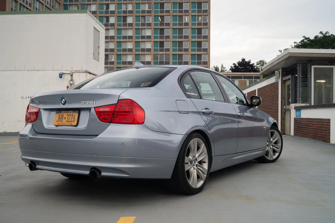 2011 BMW E90 335i Sedan - Image 11 of 31