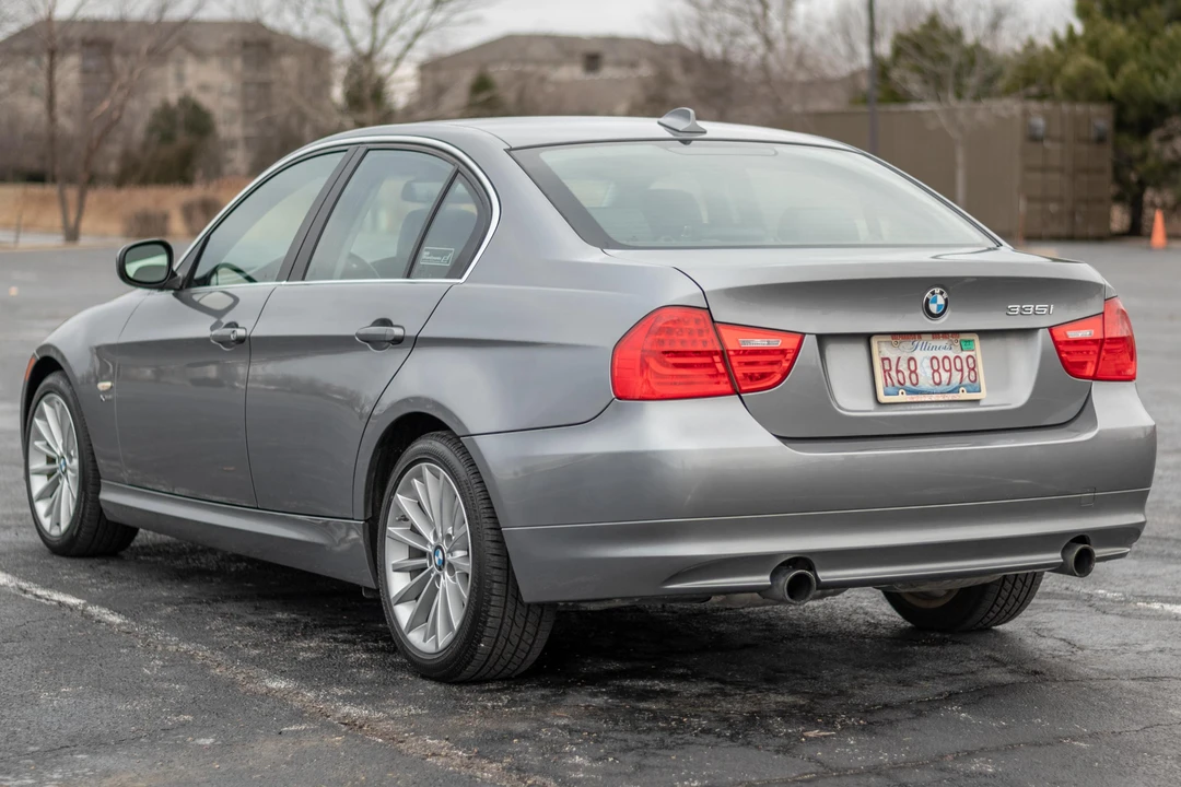 2011 BMW E90 335i Sedan - Image 4 of 31