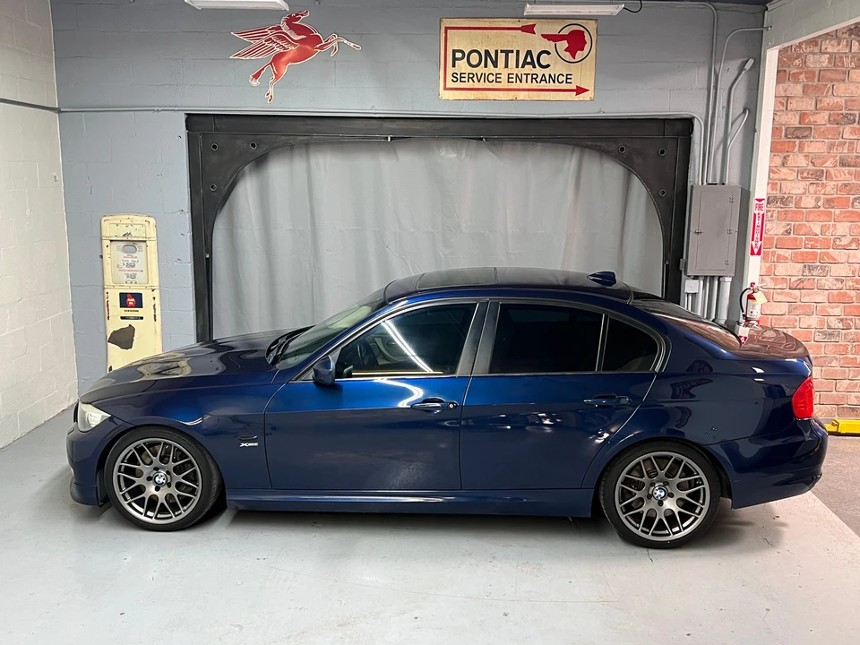 2011 BMW E90 335i Sedan - Image 10 of 31