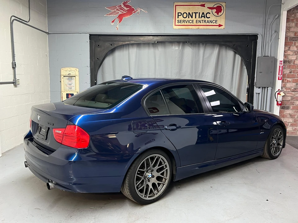2011 BMW E90 335i Sedan - Image 14 of 31