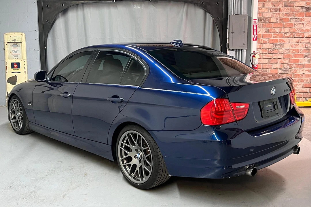 2011 BMW E90 335i Sedan - Image 4 of 31