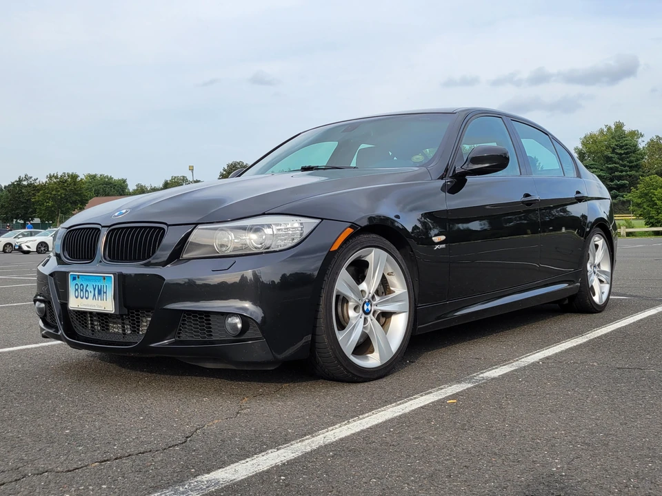 2011 BMW E90 335i Sedan - Image 14 of 31
