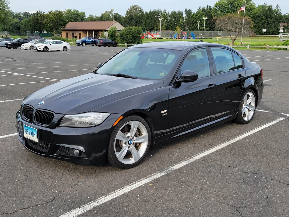 2011 BMW E90 335i Sedan - Image 15 of 31