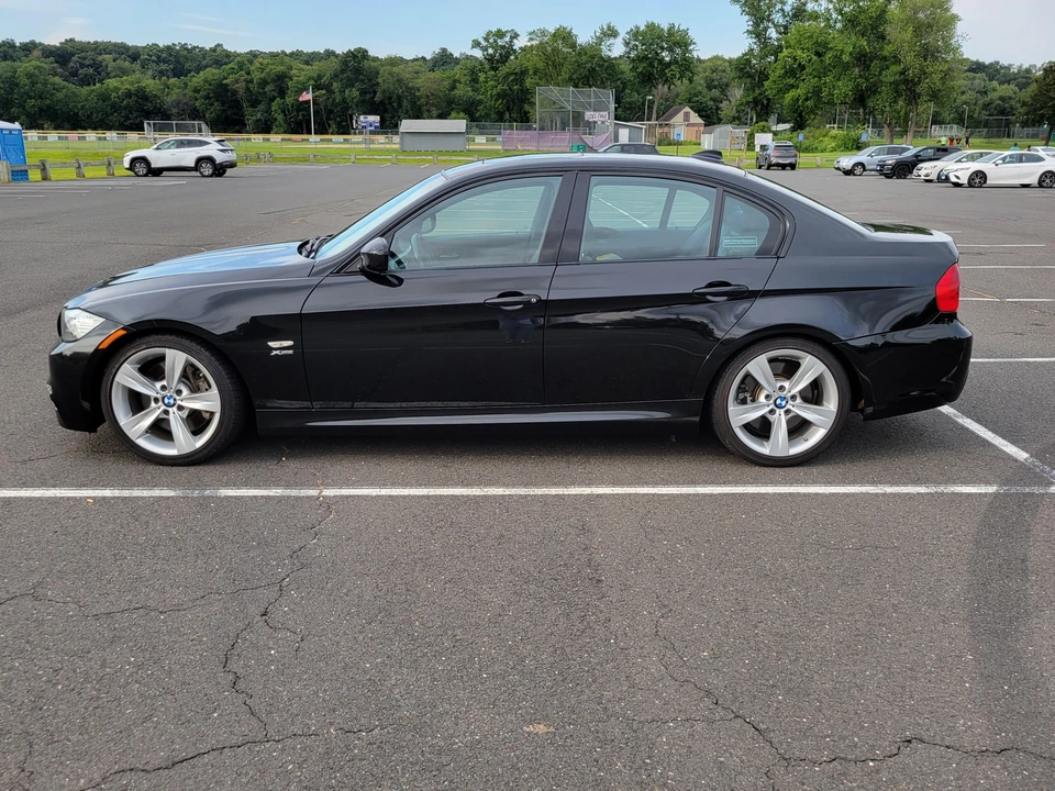 2011 BMW E90 335i Sedan - Image 17 of 31