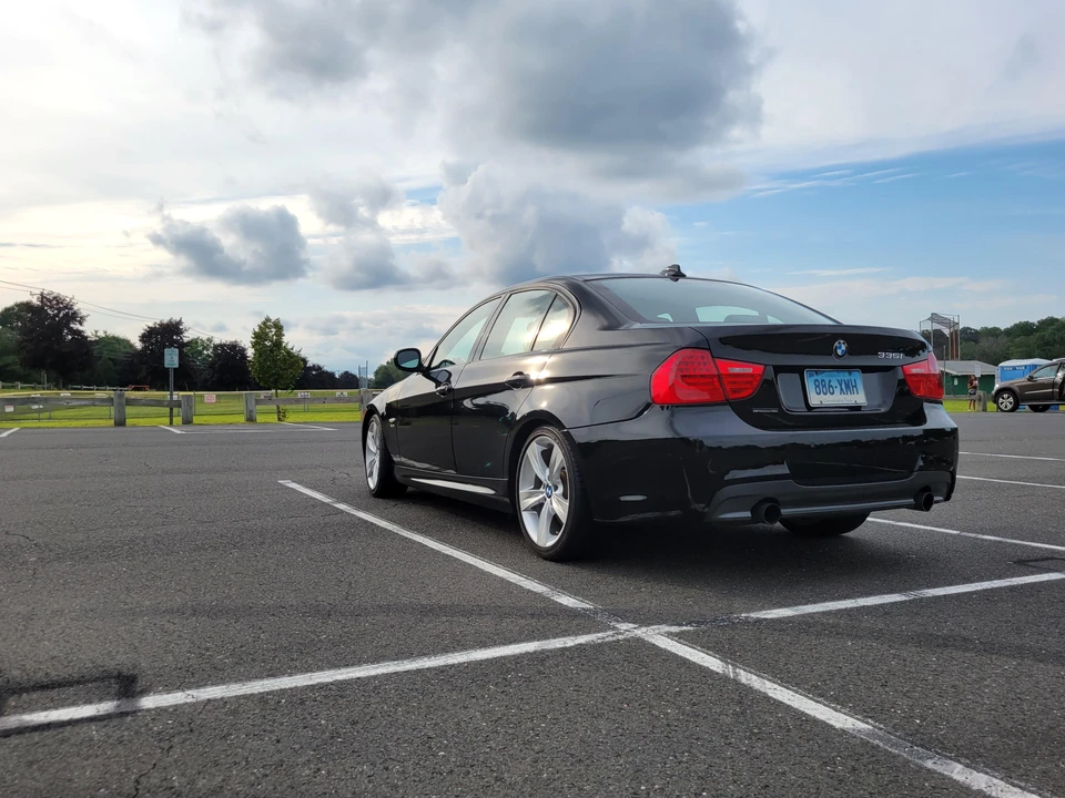 2011 BMW E90 335i Sedan - Image 22 of 31