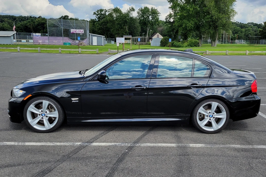 2011 BMW E90 335i Sedan - Image 3 of 31