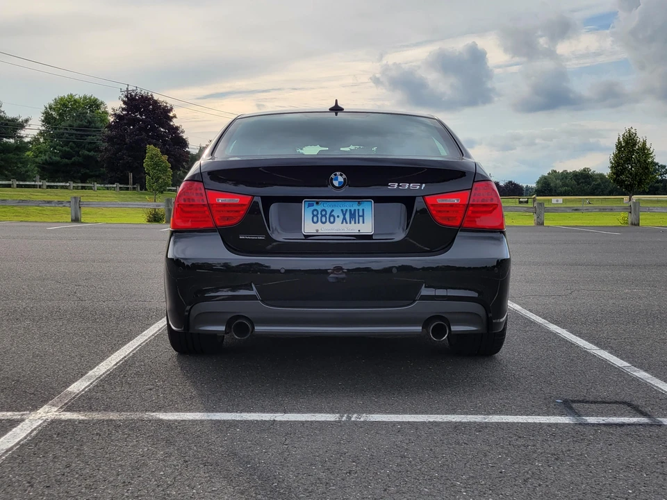 2011 BMW E90 335i Sedan - Image 26 of 31
