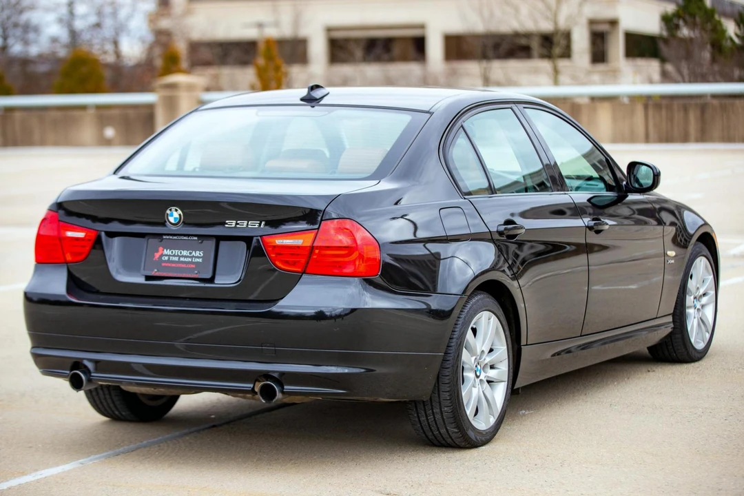 2011 BMW E90 335i Sedan - Image 4 of 31