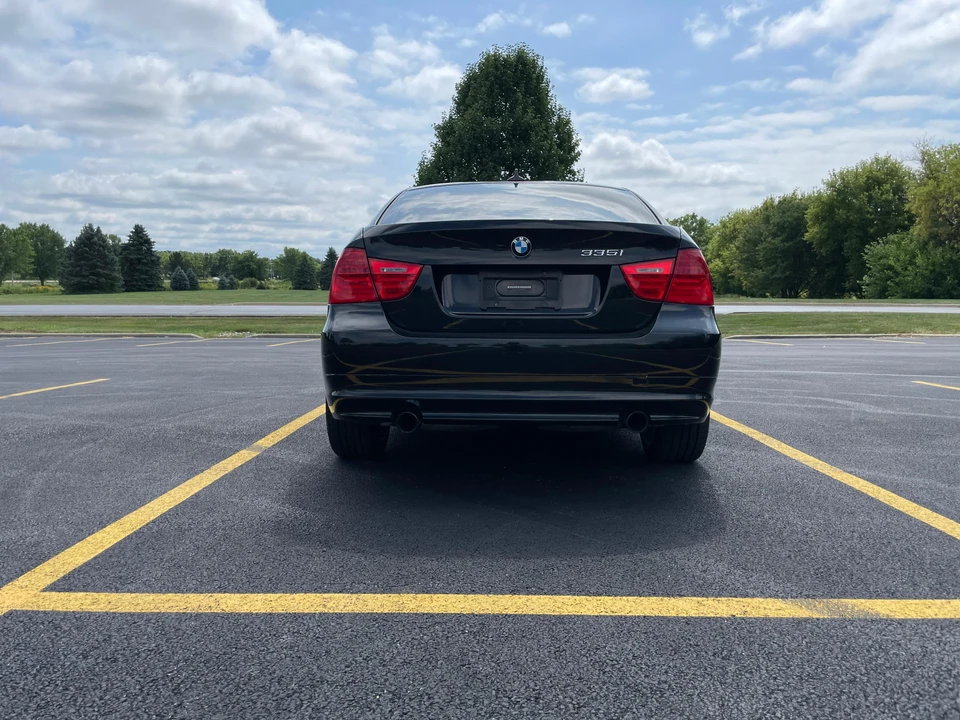 2011 BMW E90 335i Sedan - Image 11 of 31