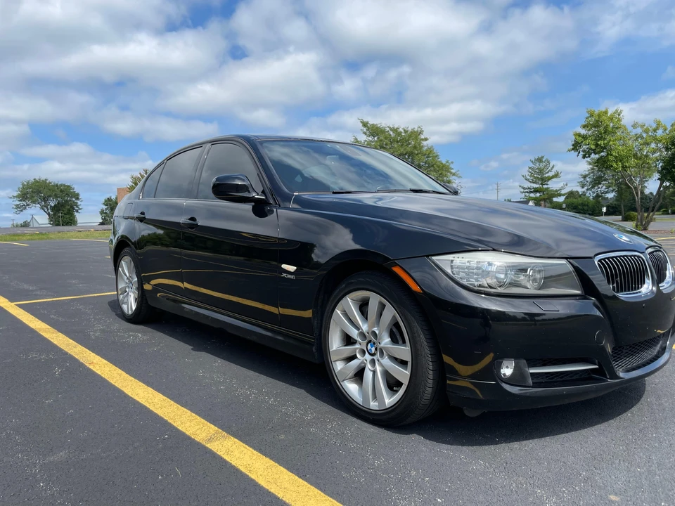2011 BMW E90 335i Sedan - Image 15 of 31