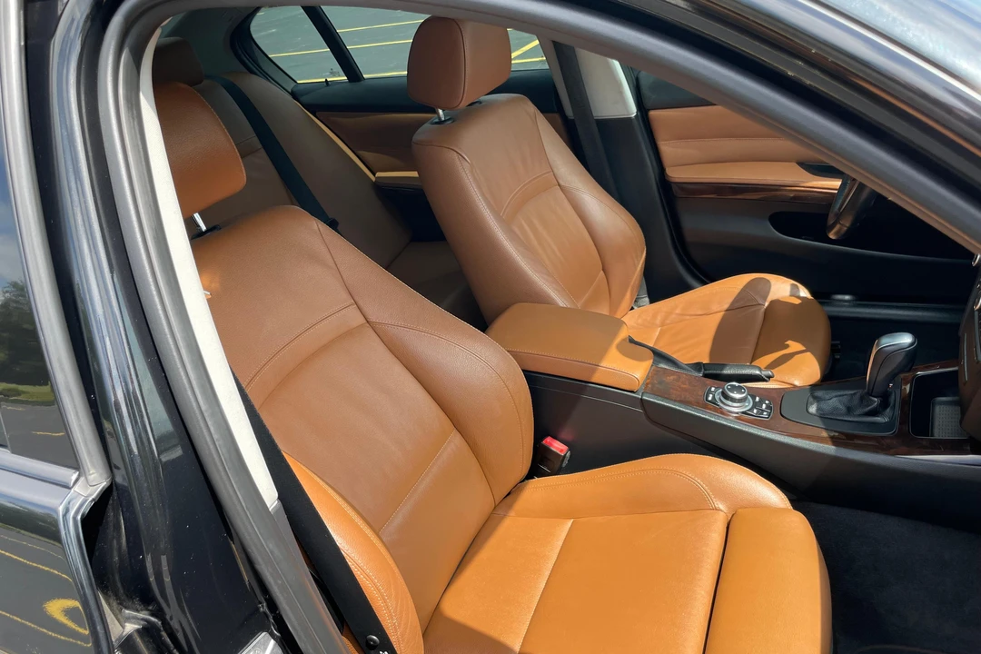 2011 BMW E90 335i Sedan - Image 24 of 31