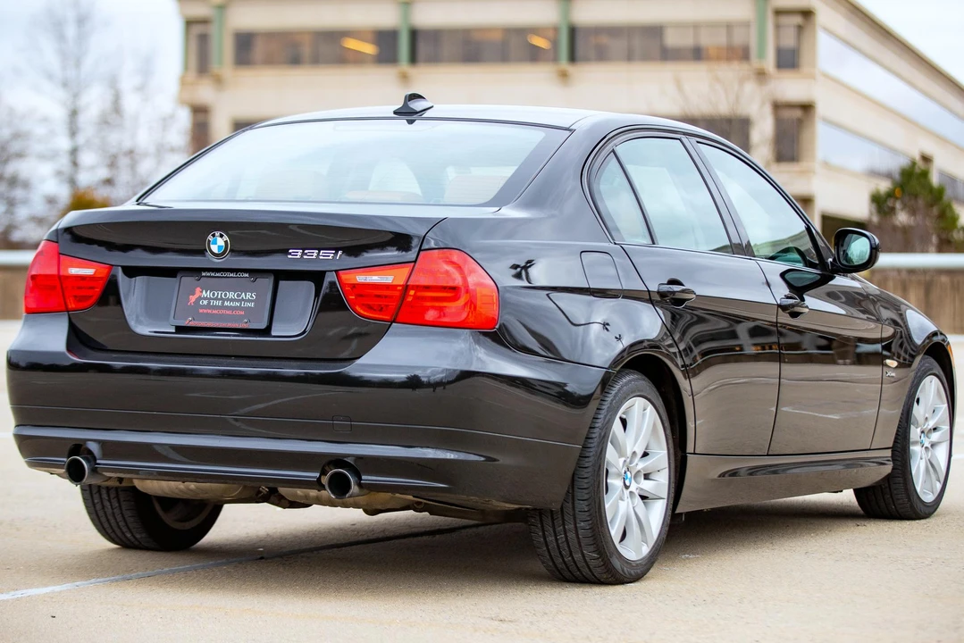 2011 BMW E90 335i Sedan - Image 14 of 31