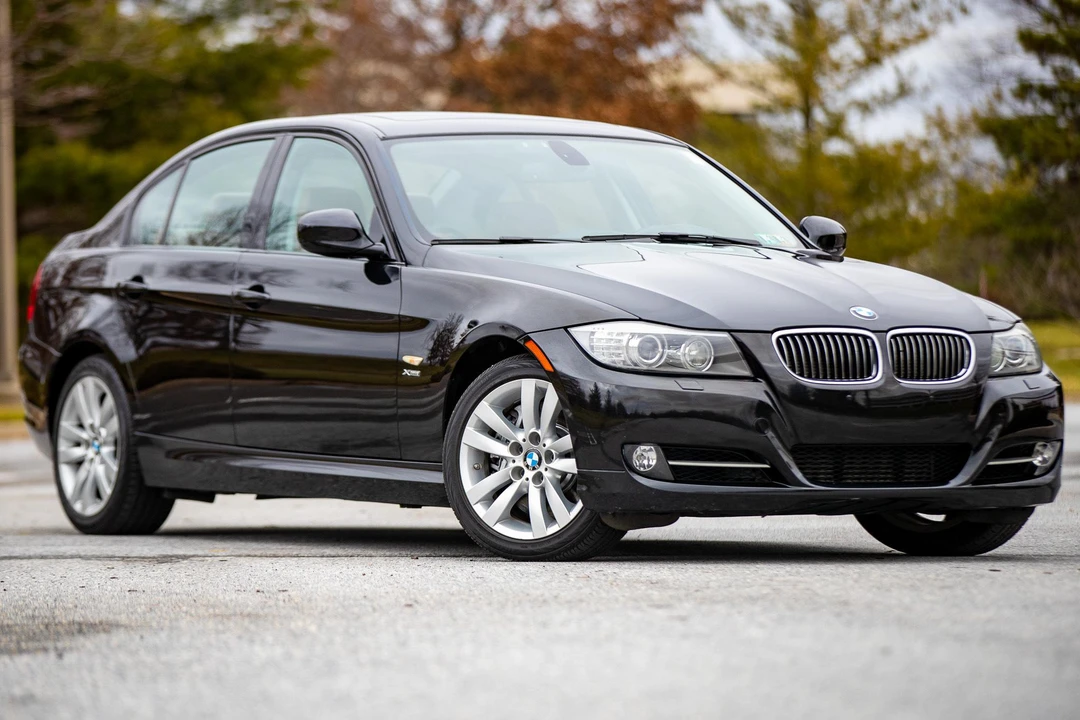 2011 BMW E90 335i Sedan - Image 16 of 31