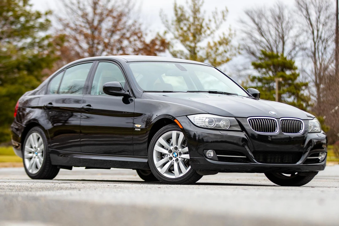 2011 BMW E90 335i Sedan - Image 15 of 31