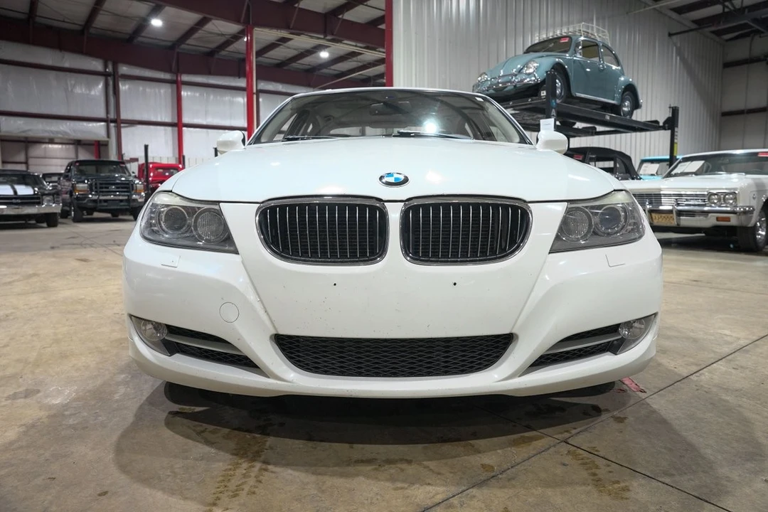 2011 BMW E90 335i Sedan - Image 13 of 21