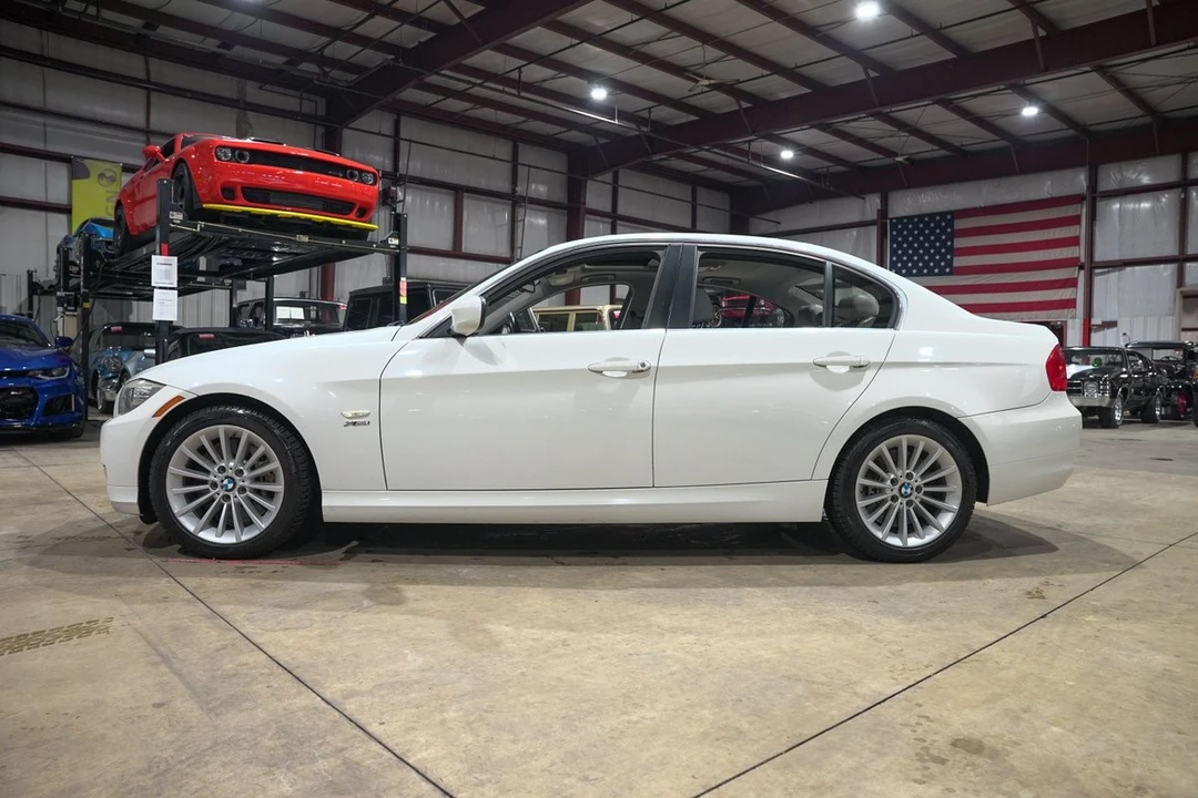 2011 BMW E90 335i Sedan - Image 4 of 21