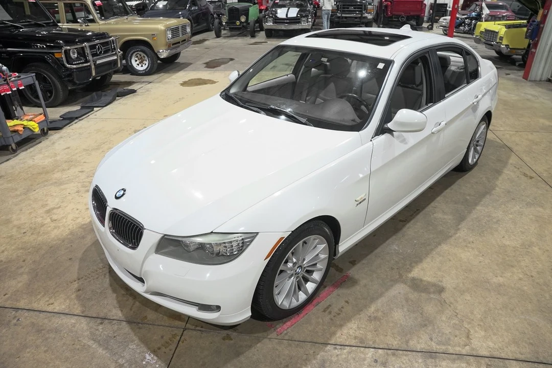 2011 BMW E90 335i Sedan - Image 15 of 21