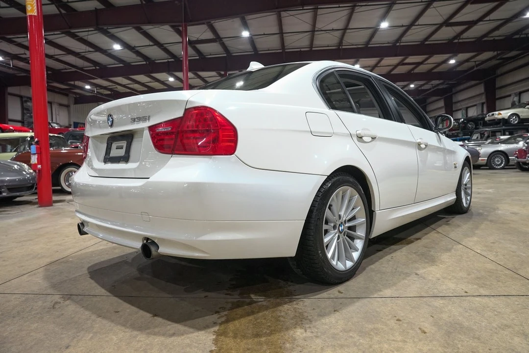 2011 BMW E90 335i Sedan - Image 8 of 21