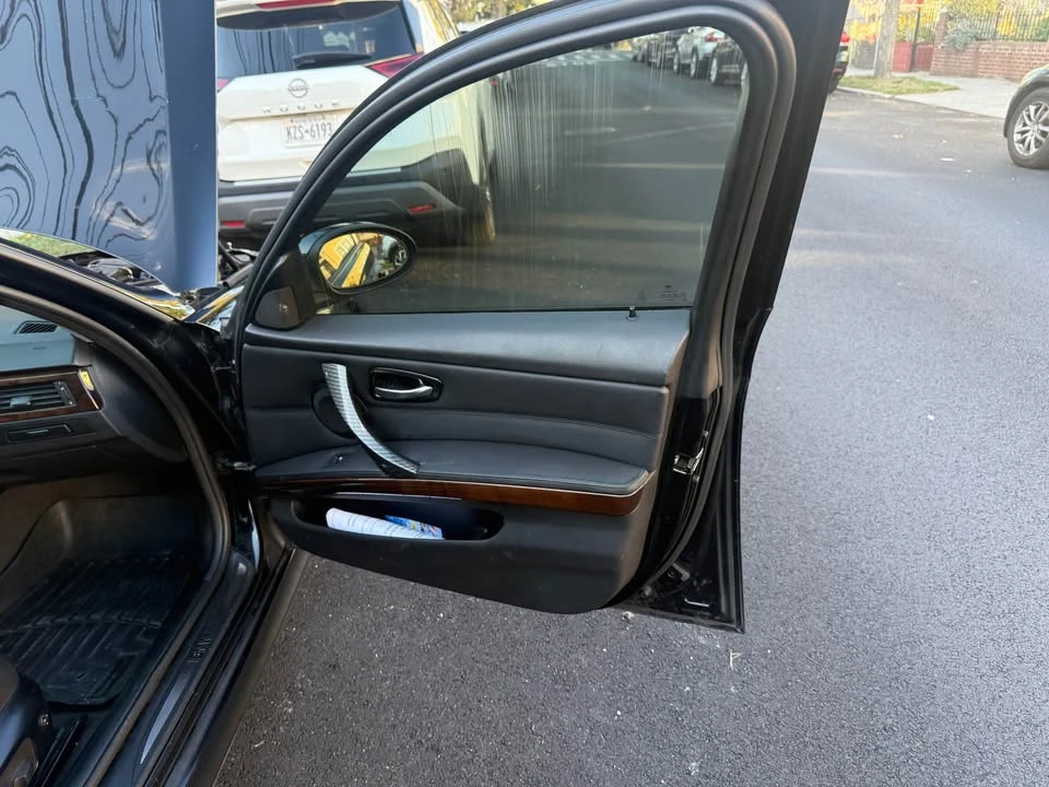 2011 BMW E90 335i Sedan - Image 7 of 14